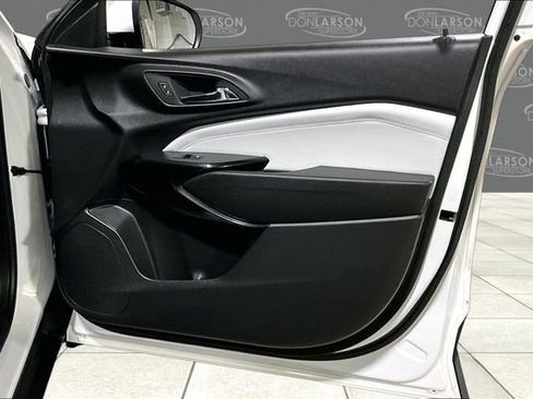 Certified 2024 Chevrolet Trax LT w/ Driver Confidence Package FWD image 12