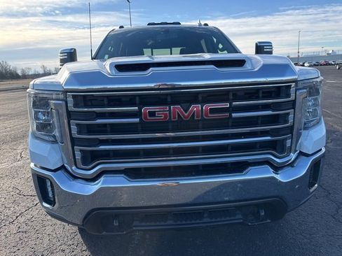 Used 2020 GMC Sierra 3500 SLT w/ SLT Convenience Package image 2