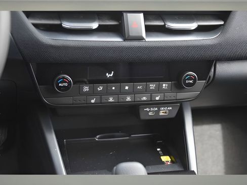 New 2026 Subaru Outback Premium image 34