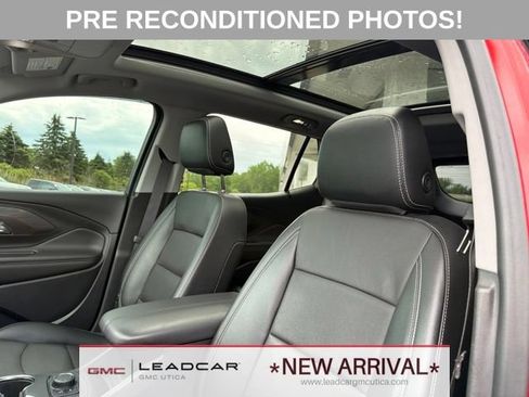 Used 2023 GMC Terrain SLT w/ Elevation Edition AWD/4WD image 25