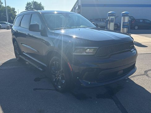 Used 2024 Dodge Durango SXT w/ SXT Blacktop Group AWD/4WD image 7