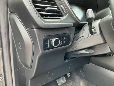Used 2024 Ford Escape Active w/ Cold Weather Package FWD image 32