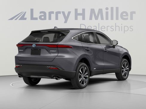 Used 2021 Toyota Venza Limited AWD/4WD image 2