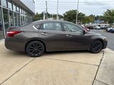 Used 2016 Nissan Altima 2.5 SV w/ Convenience Package image 2