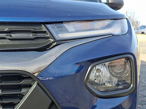 Used 2022 Chevrolet TrailBlazer ACTIV w/ Sun and Liftgate Package image 9