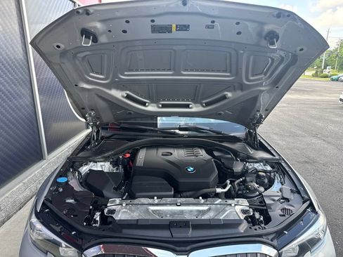 Used 2019 BMW 330i xDrive Sedan w/ Driving Assistance Package AWD/4WD image 22