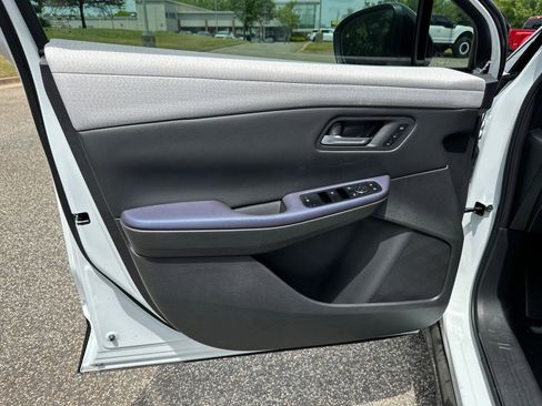 New 2026 Nissan Leaf Platinum+ FWD image 8