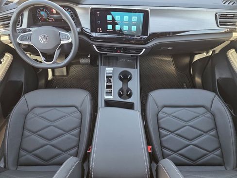 New 2026 Volkswagen Atlas Cross Sport SE image 18