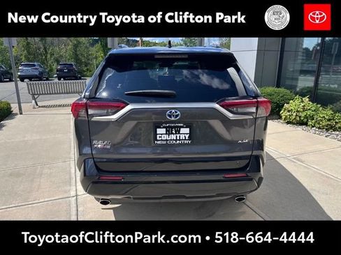 Used 2023 Toyota RAV4 XSE w/ Weather Package AWD/4WD image 4