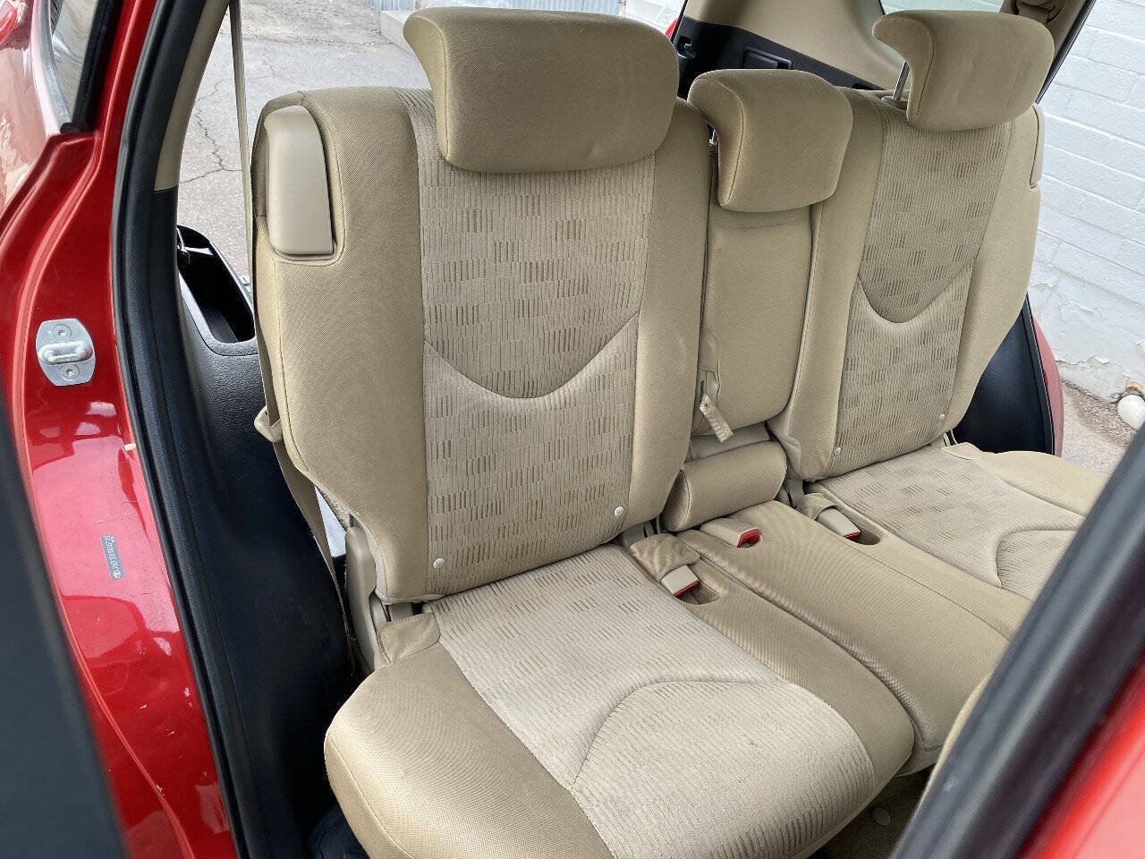 Used 2009 Toyota RAV4 2WD image 32