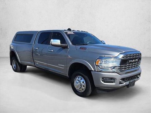 Used 2020 RAM 3500 Limited image 3