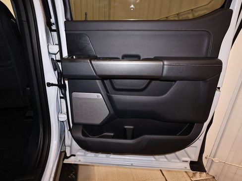 Certified 2022 Ford F150 XLT w/ Equipment Group 302A High image 17