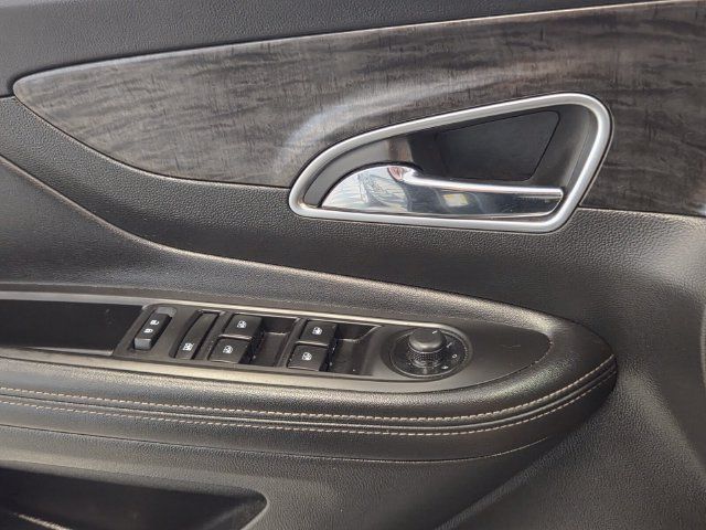 Used 2016 Buick Encore FWD image 26