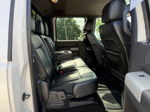 Used 2016 Ford F250 Lariat w/ Lariat Ultimate Package AWD/4WD image 44