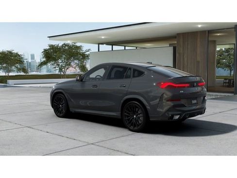 New 2026 BMW X6 xDrive40i image 2