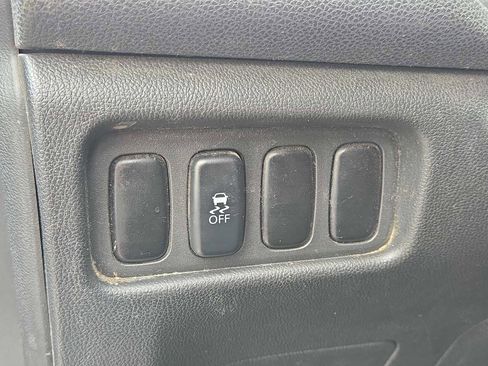 Used 2016 Mitsubishi Outlander Sport ES AWD/4WD image 16