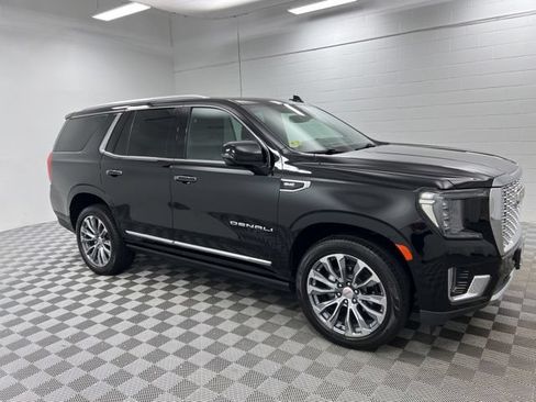 Used 2023 GMC Yukon Denali AWD/4WD image 4