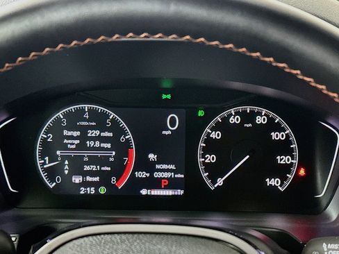 Used 2025 Honda Pilot Sport image 12
