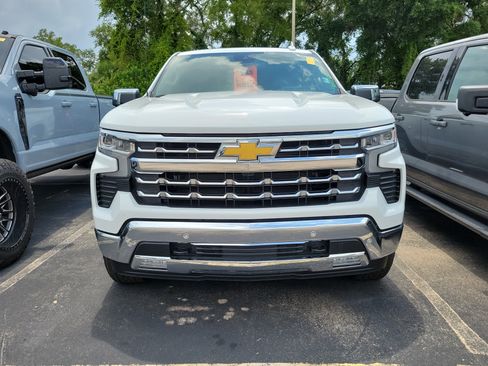 Used 2026 Chevrolet Silverado 1500 LTZ AWD/4WD image 2