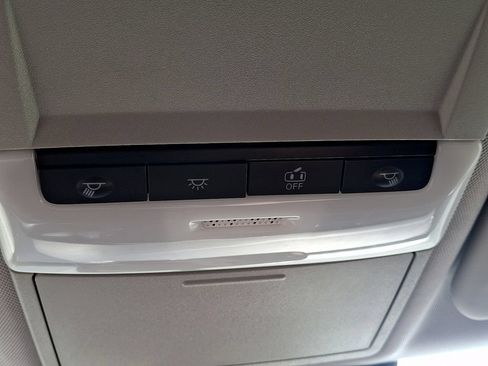 Used 2022 Mitsubishi Outlander ES FWD image 24