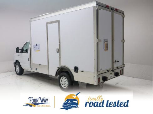 Used 2023 Ford E-350 and Econoline 350 Super Duty w/ Power Windows & Locks Group RWD image 5