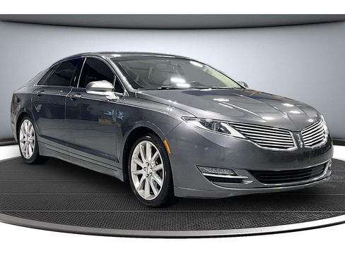 Used 2016 Lincoln MKZ AWD w/ Equipment Group 200A Select image 2