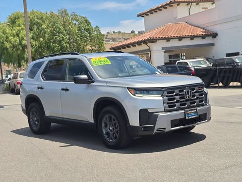 New 2026 Honda Pilot TrailSport image 13