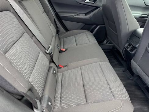 Certified 2026 Chevrolet Equinox LT w/ LPO, Floor Liner Package FWD image 9