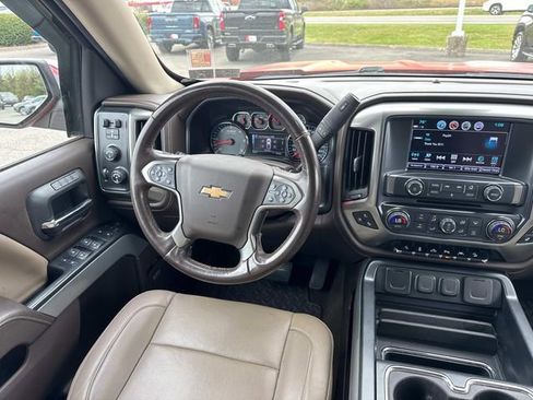 Used 2018 Chevrolet Silverado 1500 LTZ Z71 w/ LTZ Plus Package image 15