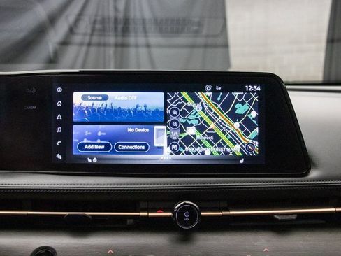 Used 2023 Nissan Ariya FWD image 26