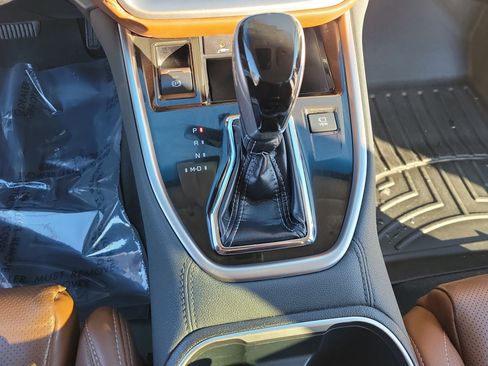 Used 2020 Subaru Outback Touring XT image 24