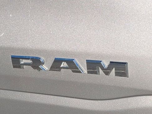 Used 2021 RAM 1500 Big Horn image 13