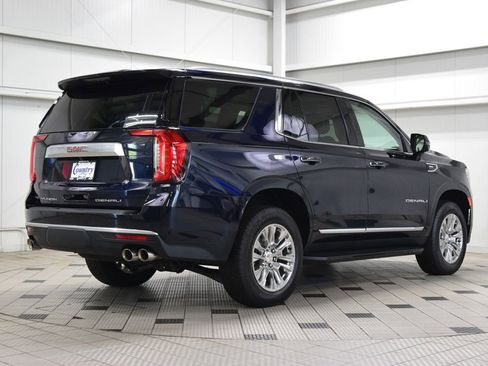 Used 2024 GMC Yukon Denali AWD/4WD image 8