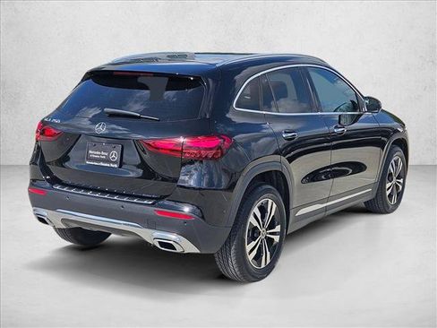 Certified 2025 Mercedes-Benz GLA 250 image 5