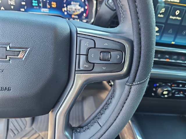 Used 2025 Chevrolet Silverado 2500 LTZ w/ LTZ Plus Package AWD/4WD image 18