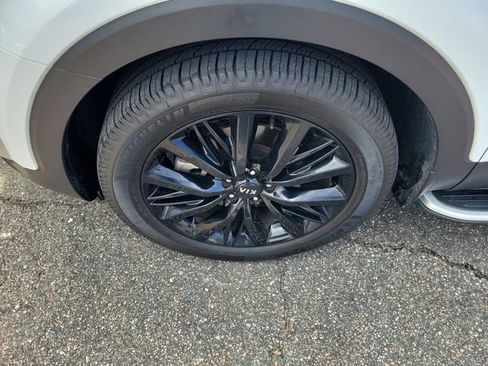 Used 2021 Kia Telluride SX FWD image 6