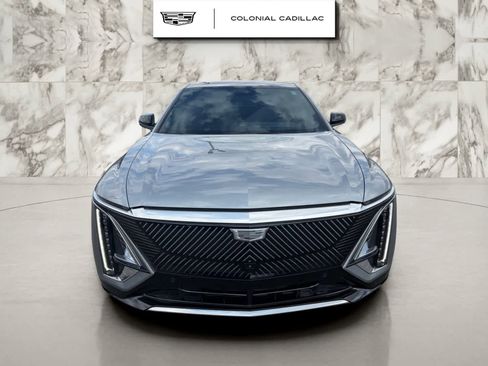 Used 2024 Cadillac Lyriq Luxury w/ LPO, Floor Liner Package AWD/4WD image 8