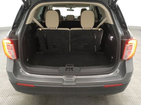 Used 2023 Ford Explorer 4WD image 29