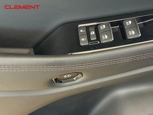 New 2025 Jeep Wagoneer S Limited image 11