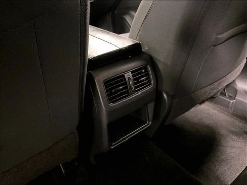 Certified 2024 Nissan Rogue S AWD/4WD image 28