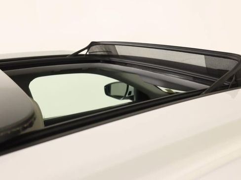 Used 2025 Audi Q5 Premium w/ Convenience Package image 23