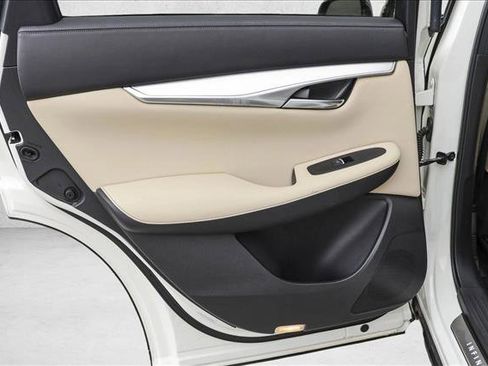 Used 2021 INFINITI QX50 Essential w/ Convenience Package image 22