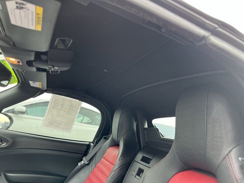 Used 2017 FIAT 124 Spider Abarth image 13