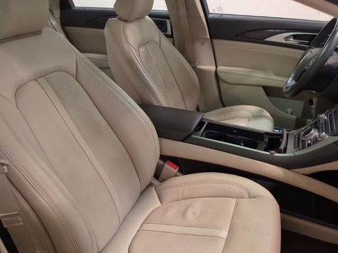 Used 2020 Lincoln MKZ Reserve w/ Elements Package image 12