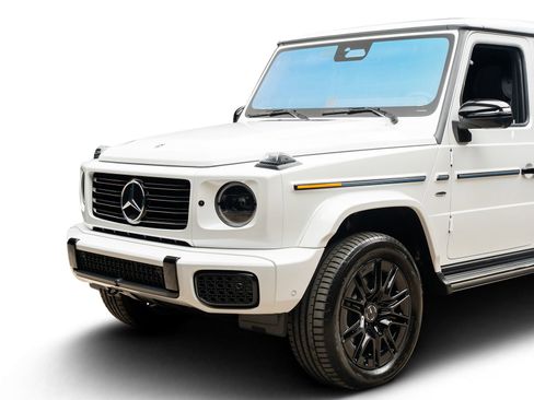 Used 2025 Mercedes-Benz G 580 w/ EQ Technology image 14