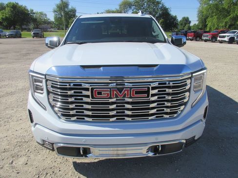 New 2026 GMC Sierra 1500 Denali AWD/4WD image 12