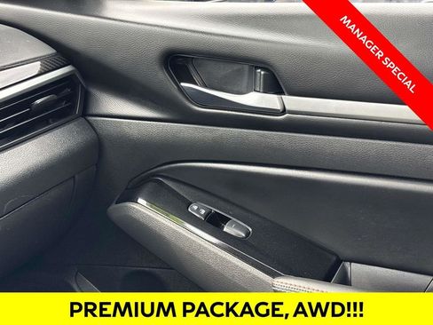 Used 2024 Nissan Altima 2.5 SR w/ SR Premium Package AWD/4WD image 27