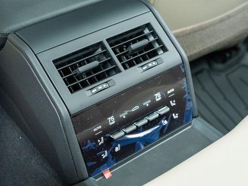 New 2026 Porsche Panamera 4 image 37