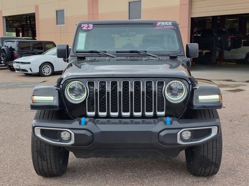 Used 2023 Jeep Wrangler Unlimited Sahara w/ Cold Weather Group AWD/4WD image 2