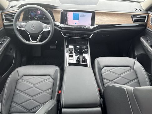 New 2026 Volkswagen Atlas SE FWD image 26